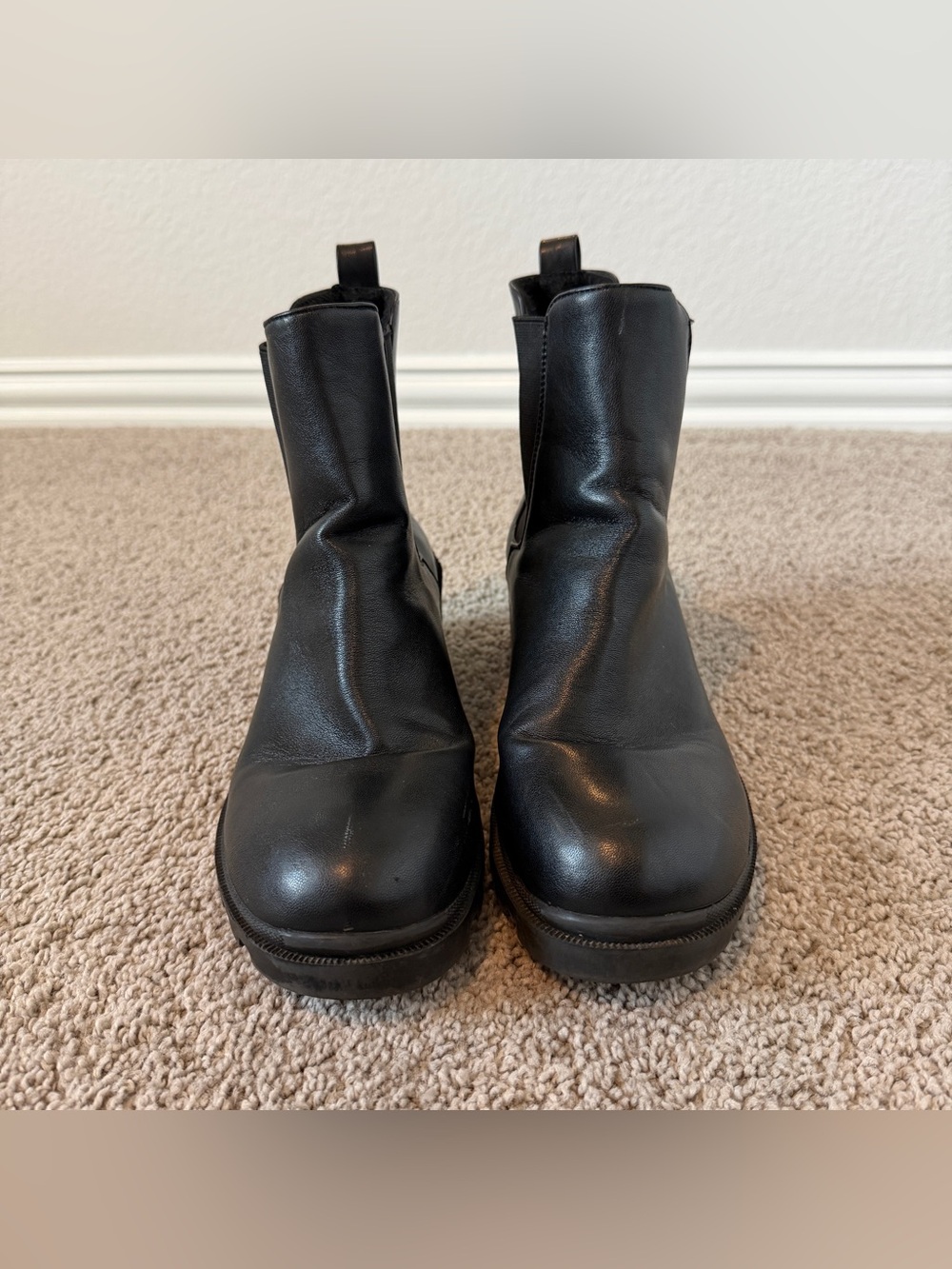 Minimalist Black Chelsea Boots